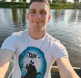 Стас